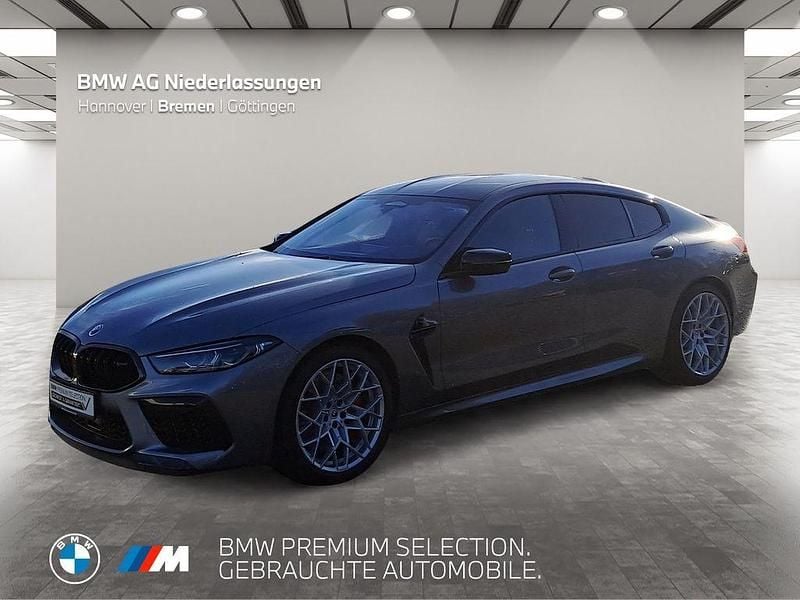 Grau Gebraucht 2022 BMW M8 Sport Line Coupé | 92.510 € (Superpreis) - Bild 1/4