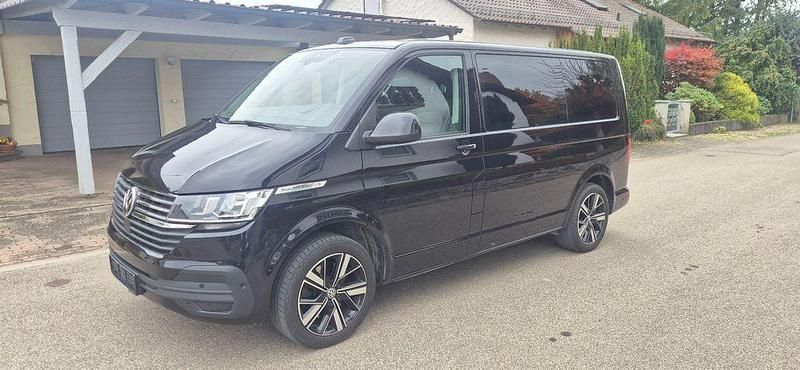 Schwarz Gebraucht 2021 VW T6.1 Comfortline Van | 35.950 € (Teuer) - Bild 1/4