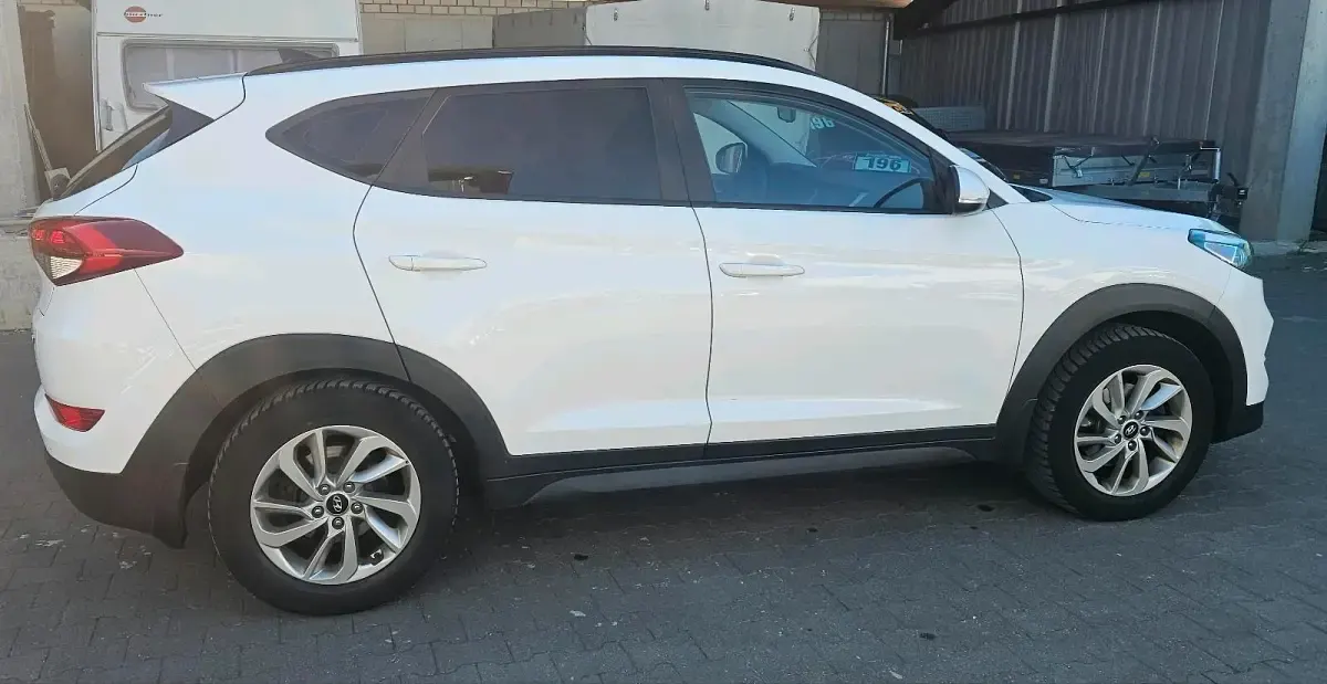 Gebraucht Hyundai Tucson Classic 141 PS (103 kW) 2017 Weiß SUV
