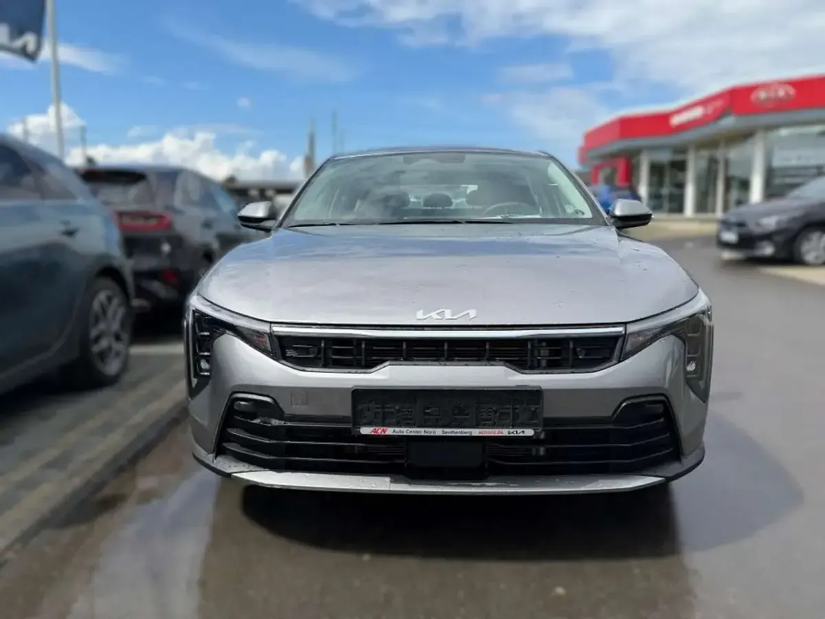Neu Kia K4 Vision 150 PS (110 kW) 2026 Other Limousine