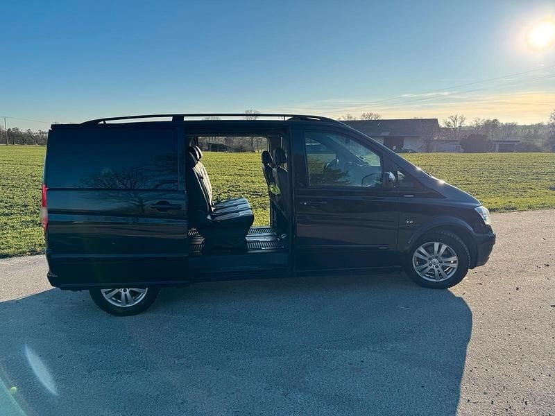 Gebraucht Mercedes Viano 224 PS (164 kW) 2014 Schwarz Van / Kleinbus