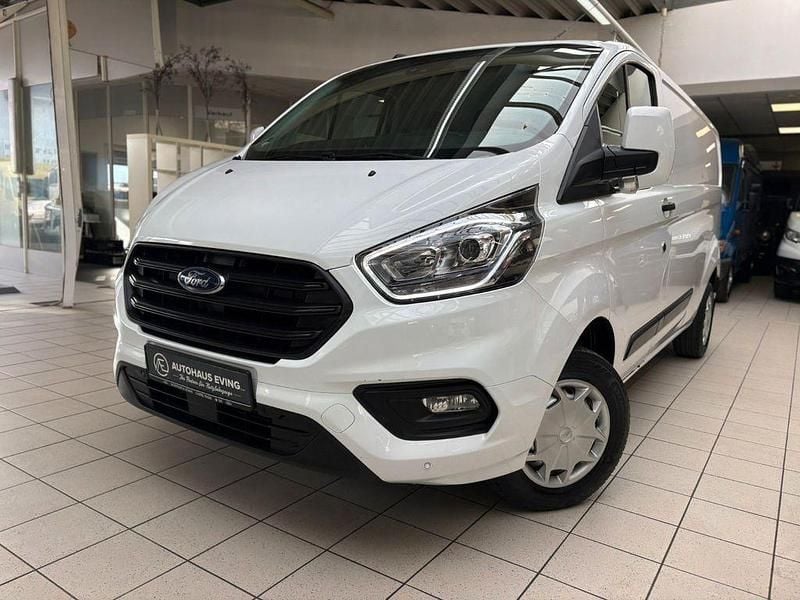 Gebraucht Ford Transit Custom 131 PS (96 kW) 2022 Weiß Van / Kleinbus