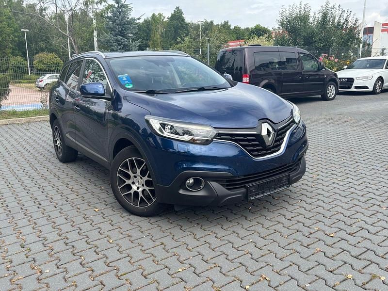 Usado Renault Kadjar Experience 131 HP (96 kW) 2017 Azul SUV