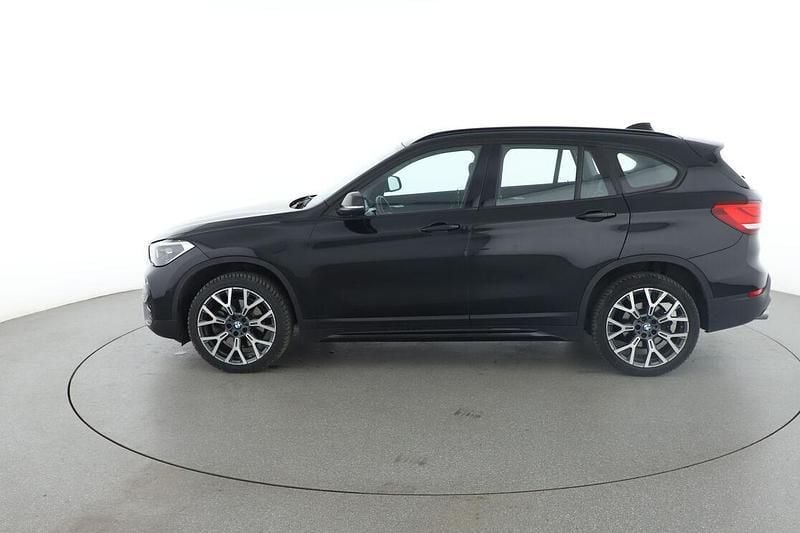 Schwarz Gebraucht 2021 BMW X1 Sport Line SUV | 23.430 € (Fairer Preis) - Bild 1/3