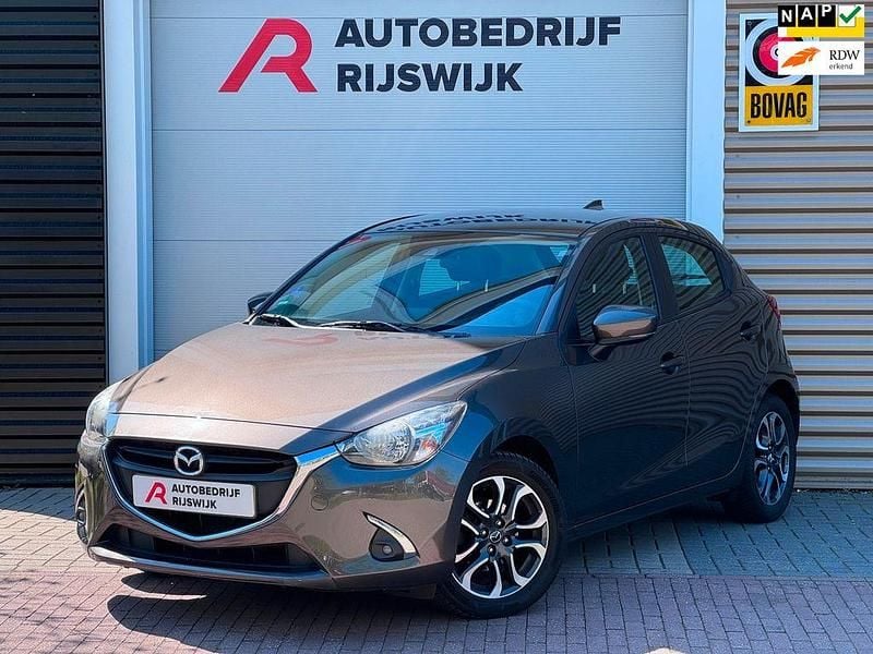 Usata Mazda 2 Dynamic 90 CV (66 kW) 2018 Marrone Berlina