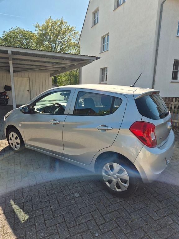 Second-hand Opel Karl Edition 75 CP (55 kW) 2015 Argintiu Hatchback