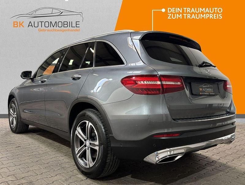 Gebraucht Mercedes GLC220 170 PS (125 kW) 2016 Grau SUV