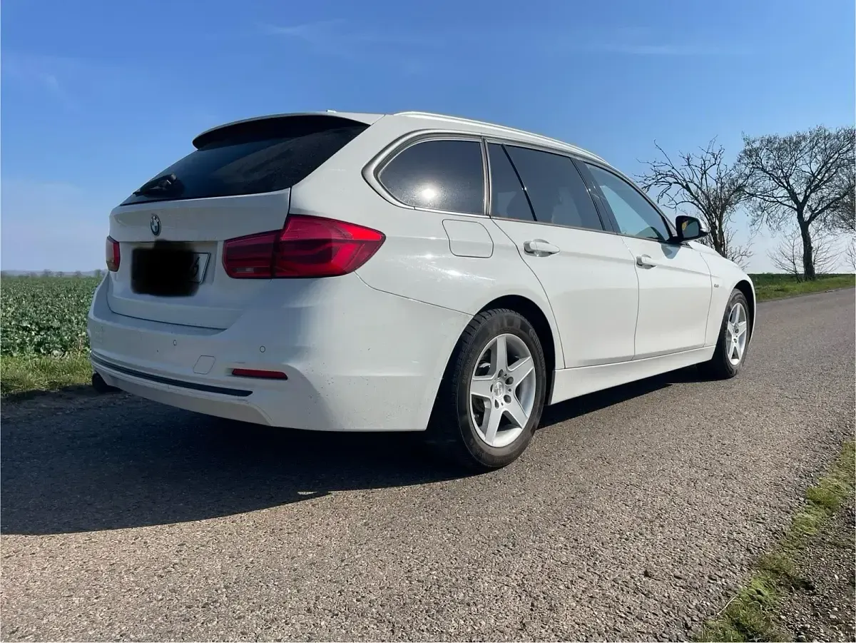 Usado BMW 320 190 CV (139 kW) 2018 Blanco Familiar