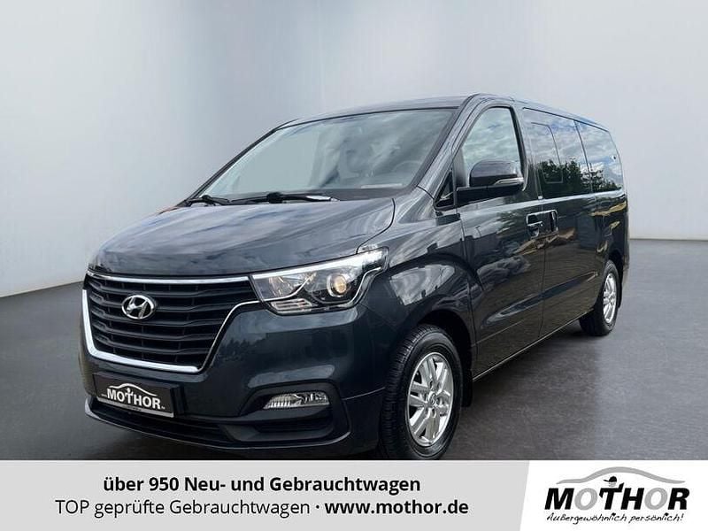 Steel graphite / met Gebraucht 2020 Hyundai H-1 Trend Van / Kleinbus | 31.440 € (Guter Preis) - Bild 1/4