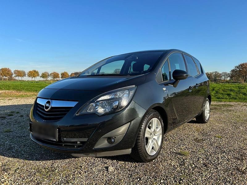 Schwarz Gebraucht 2013 Opel Meriva Active Van / Kleinbus | 4.950 € (Fairer Preis) - Bild 1/4