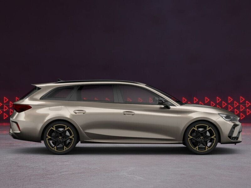 Gebraucht Cupra Leon VZ2 333 PS (244 kW) 2022 Andere farbe Kombi