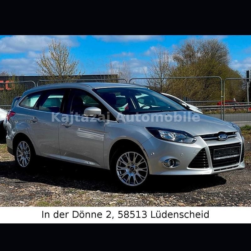 Używany Ford Focus Titanium 116 KM (85 kW) 2012 Srebrny Kombi