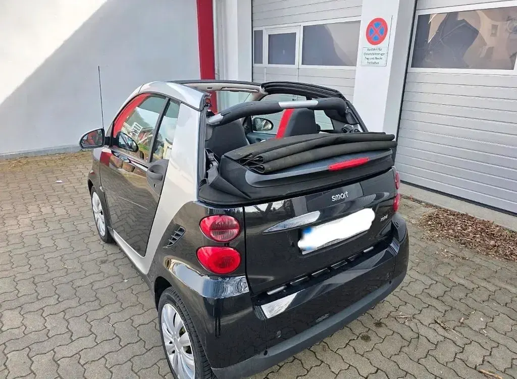 Gebraucht Smart ForTwo Cabrio Passion 71 PS (52 kW) 2010 Schwarz Cabrio