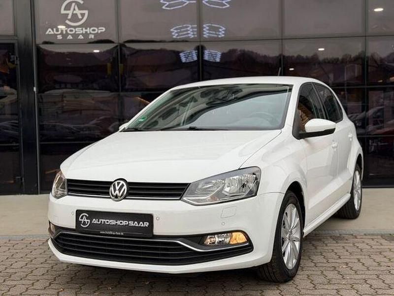 Weiß Gebraucht 2014 VW Polo Comfortline Limousine | 7.990 € (Fairer Preis) - Bild 1/4