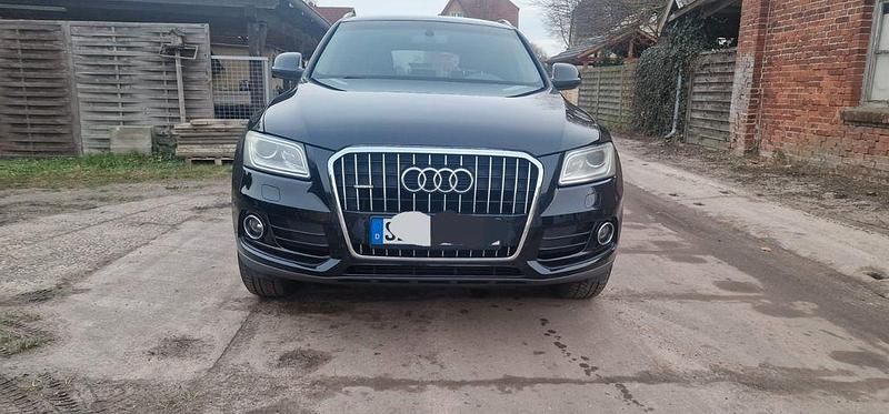 Schwarz Gebraucht 2013 Audi Q5 SUV | 11.500 € (Guter Preis) - Bild 1/4