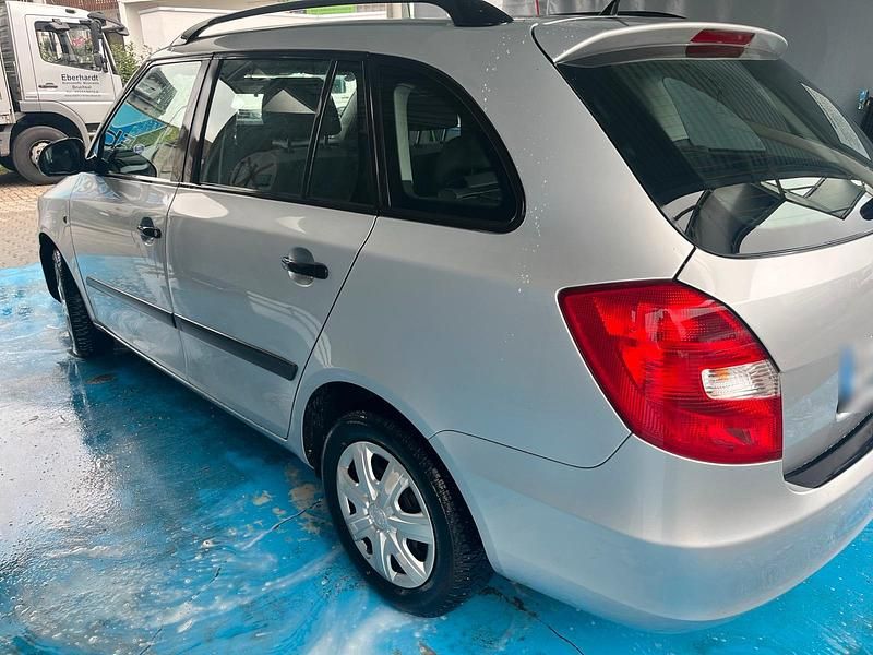 Gebraucht Skoda Fabia Cool Edition 86 PS (63 kW) 2012 Silber Kombi