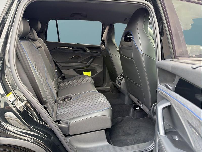 Neu VW Tayron 150 PS (110 kW) 2025 Schwarz SUV