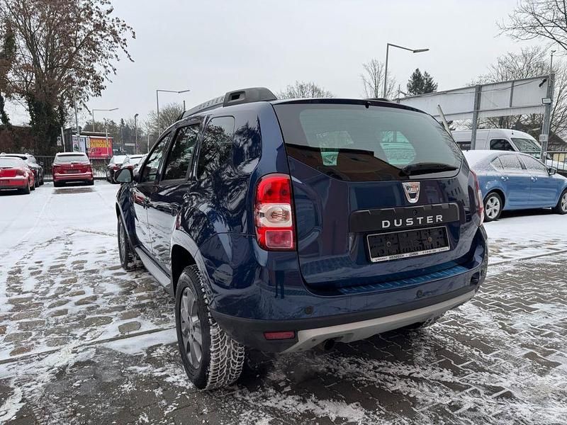 Gebraucht Dacia Duster Celebration 125 PS (91 kW) 2015 Blau SUV