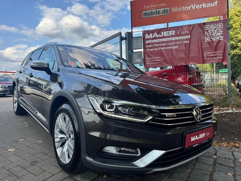 Schwarz Gebraucht 2017 VW Passat Alltrack Kombi | 20.300 € (Fairer Preis) - Bild 1/3