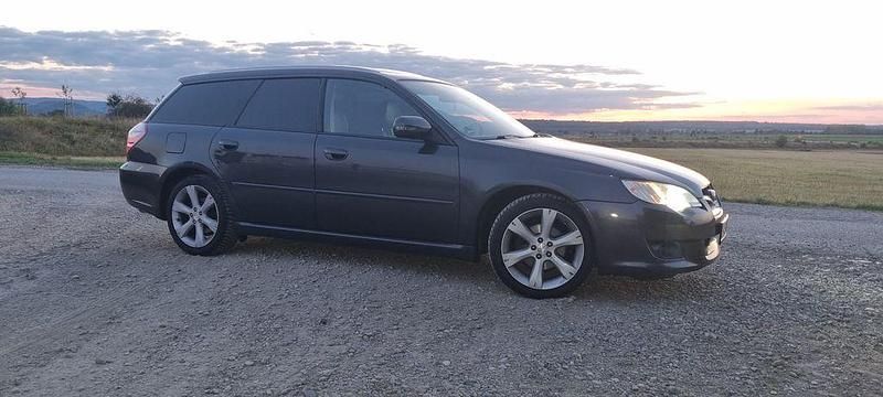 Gebraucht Subaru Legacy Comfort 165 PS (121 kW) 2007 Grau Kombi
