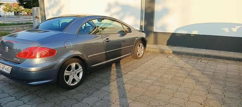 Gebraucht 2005 Peugeot 307 CC Sport Cabrio | 3.100 € (Etwas zu teuer) - Bild 1/4