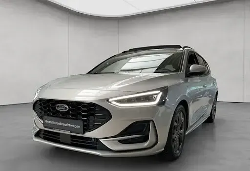 Gebraucht Ford Focus ST-Line X 155 PS (114 kW) 2024 Silber Kombi