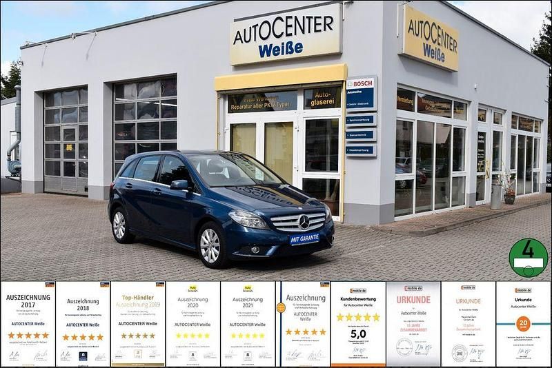 Gebraucht Mercedes B180 122 PS (89 kW) 2012 Blau Van / Kleinbus