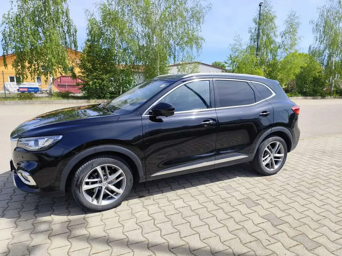 Gebraucht MG EHS Luxury 258 PS (189 kW) 2022 Schwarz SUV