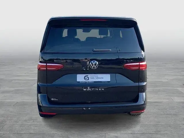 Gebraucht VW Multivan Life 150 PS (110 kW) 2025 Schwarz Van / Kleinbus