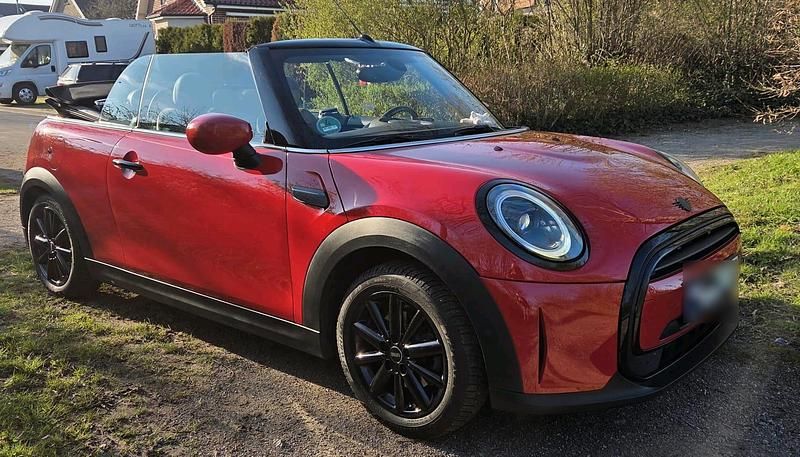 Gebraucht Mini Cooper Cabriolet 136 PS (100 kW) 2022 Rot Cabrio