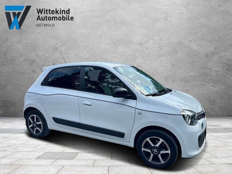 Weiß Gebraucht 2017 Renault Twingo LIMITED Kleinwagen | 6.666 € (Fairer Preis) - Bild 1/4