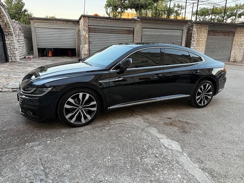 Schwarz Gebraucht 2019 VW Arteon R-line Limousine | 25.000 € (Fairer Preis) - Bild 1/4