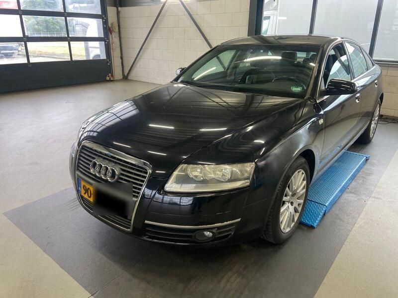 Schwarz Gebraucht 2005 Audi A6 Limousine | 2.500 € (Fairer Preis) - Bild 1/4