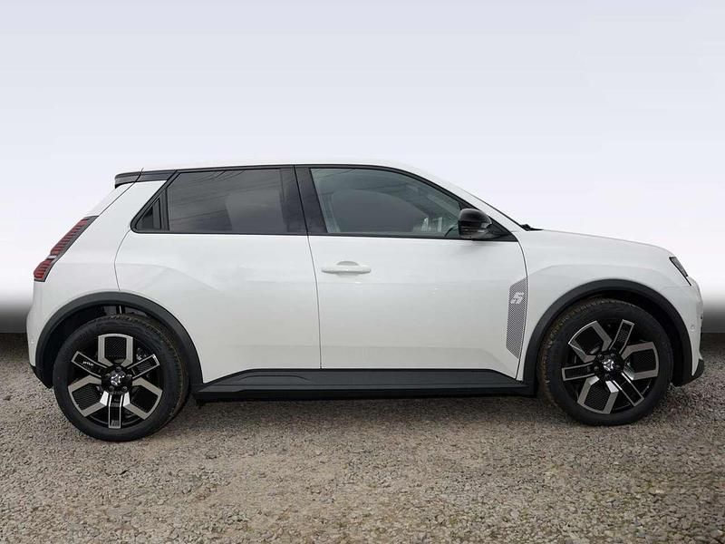 Gebraucht Renault 5 E-Tech Urban 89 kW (122 PS) 2025 Weiß Limousine