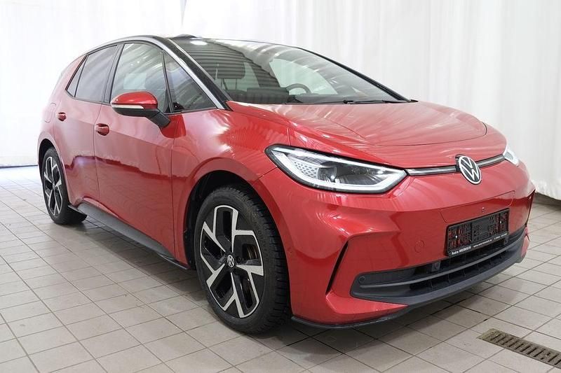 Gebraucht VW ID.3 Pro 150 kW (204 PS) 2023 Rot Kleinwagen