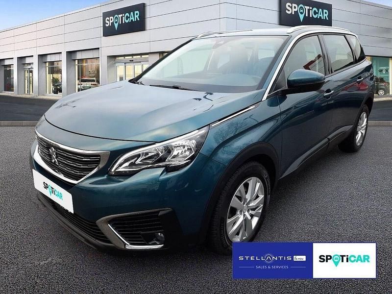 Gebraucht Peugeot 5008 Active 131 PS (96 kW) 2017 Schwarz SUV