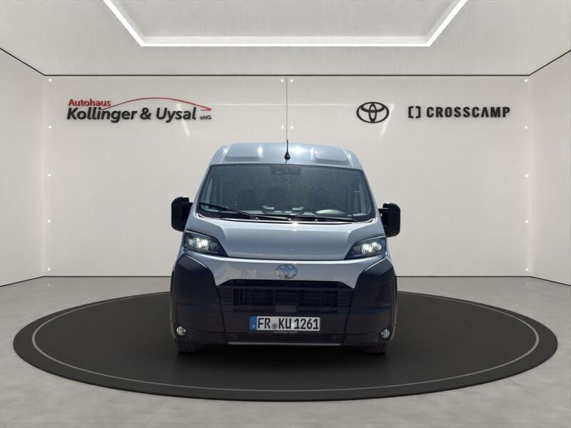 Gebraucht Toyota Proace 140 PS (102 kW) 2024 Weiß Van / Kleinbus