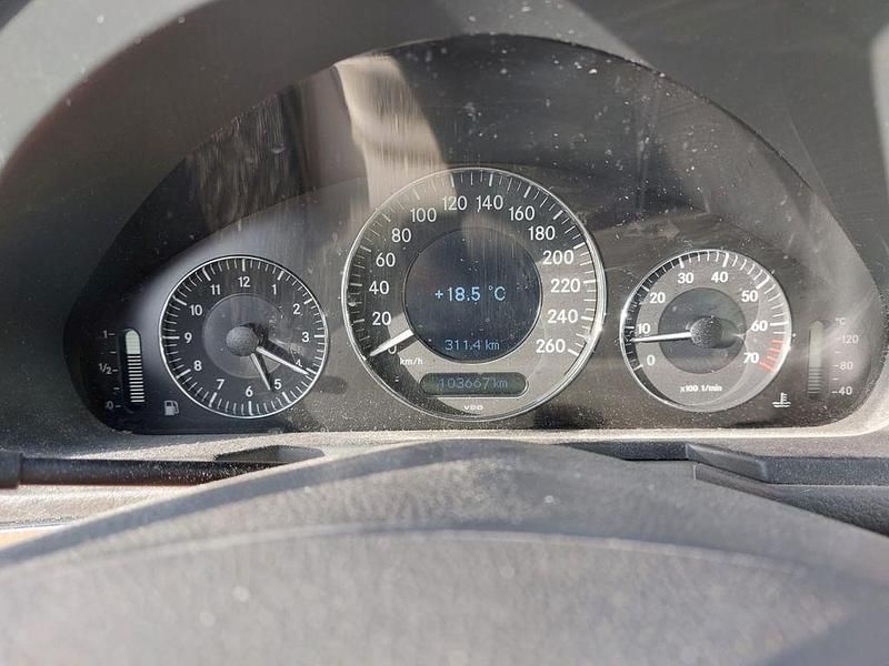 Gebraucht Mercedes E200 Elegance 163 PS (119 kW) 2005 Other Limousine