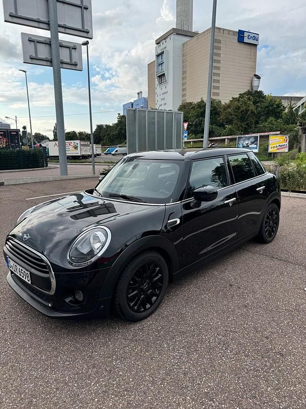 Schwarz Gebraucht 2020 Mini ONE Kleinwagen | 13.300 € (Fairer Preis) - Bild 1/4