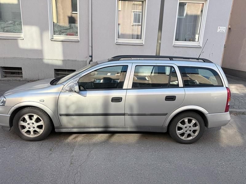 Gebraucht Opel Astra Elegance 84 PS (61 kW) 2000 Grau Kombi