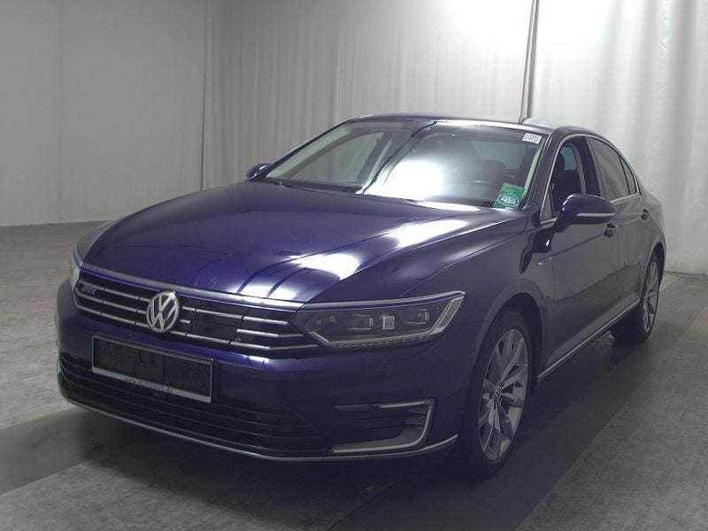 Gebraucht VW Passat GTE 218 PS (160 kW) 2018 Blau Limousine