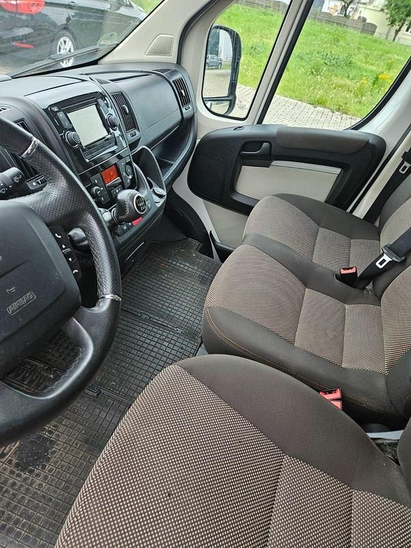 Gebraucht Peugeot Boxer 130 PS (95 kW) 2019 Weiß Van