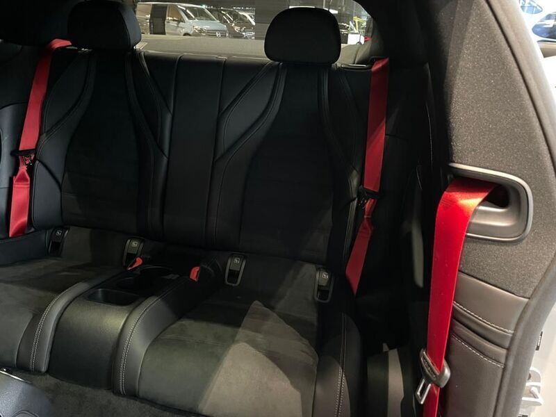 Gebraucht Mercedes CLE300 AMG 204 PS (150 kW) 2025 Grau Coupé