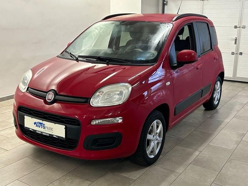 Rot Gebraucht 2012 Fiat Panda Lounge Kleinwagen | 3.980 € (Fairer Preis) - Bild 1/4