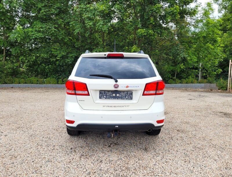 Gebraucht Fiat Freemont Lounge 170 PS (125 kW) 2015 Bianco idealista SUV