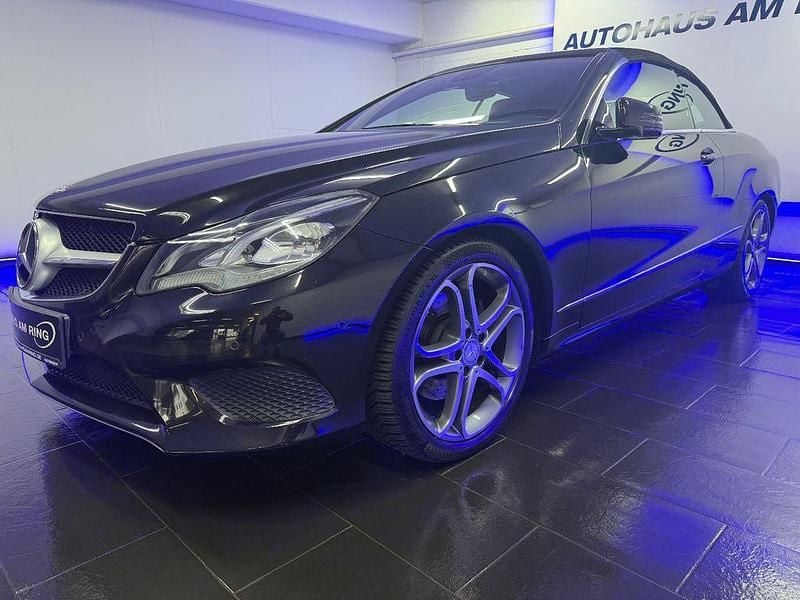 Gebraucht Mercedes E200 184 PS (135 kW) 2015 Schwarz Cabrio