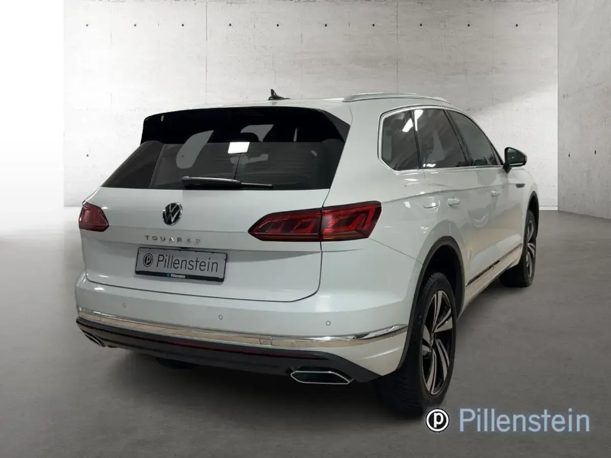 Gebraucht VW Touareg Elegance 286 PS (210 kW) 2022 Weiß SUV