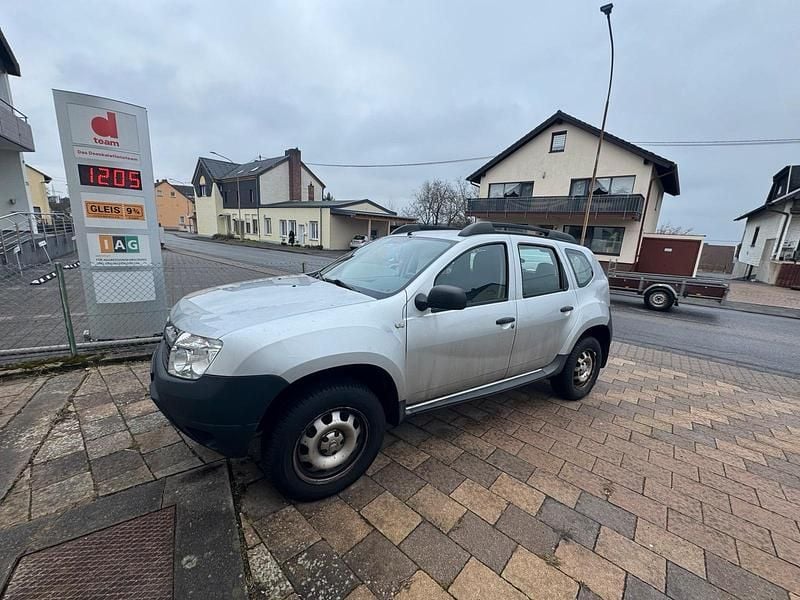 Gebraucht Dacia Duster 105 PS (77 kW) 2011 Grau SUV