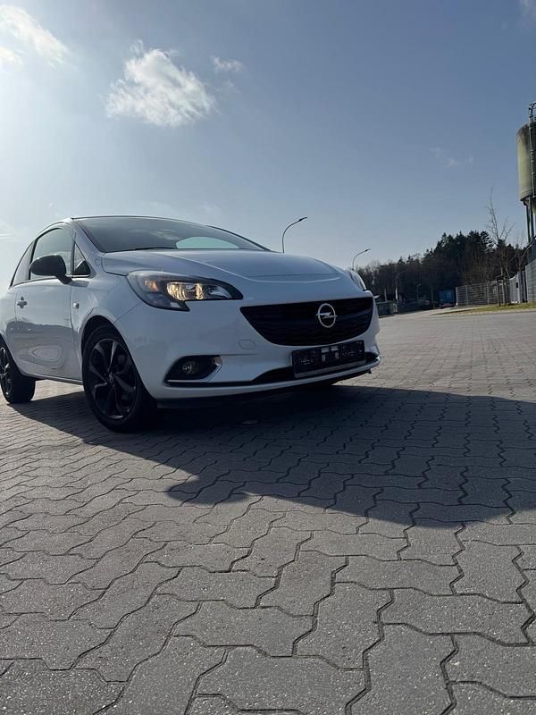 Gebraucht Opel Corsa 90 PS (66 kW) 2015 Weiß Kleinwagen