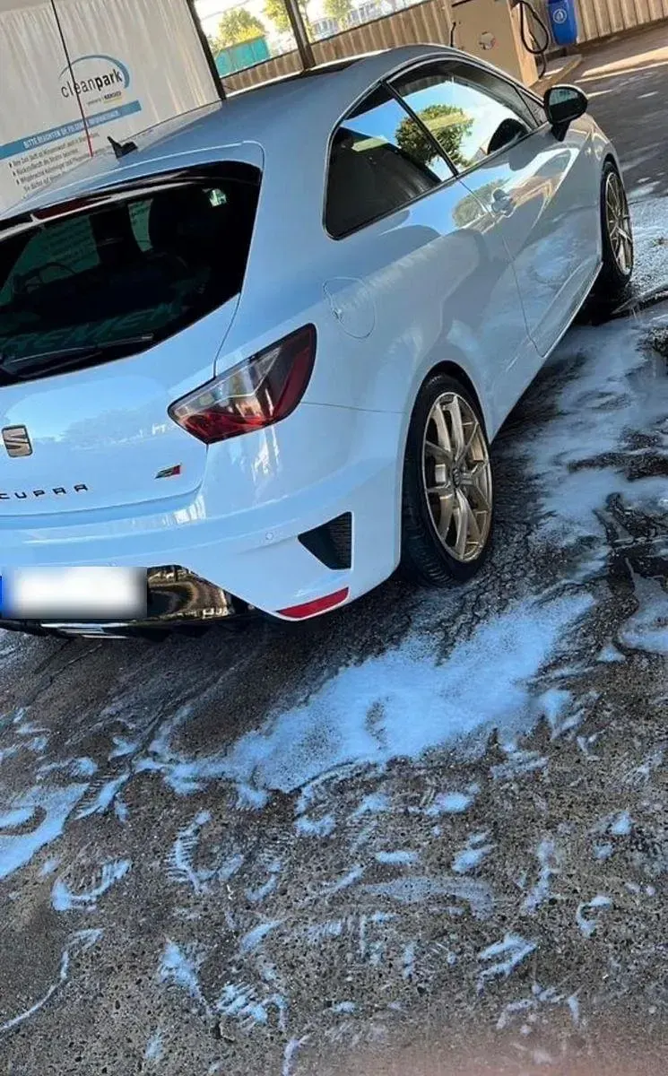 Gebraucht Seat Ibiza SC CUPRA 220 PS (161 kW) 2016 Weiß Kleinwagen